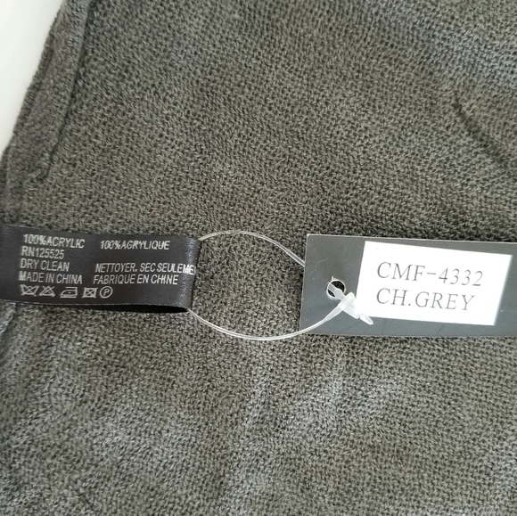 Adult Gray Fringed Scarf 100% Acrylic,  70 in x 27 in - Picture 5 of 5